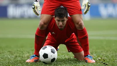 A goalkeeping mistake from Jackson Smith saw a free-kick go through his legs as Salford City fell to defeat, leaving them...