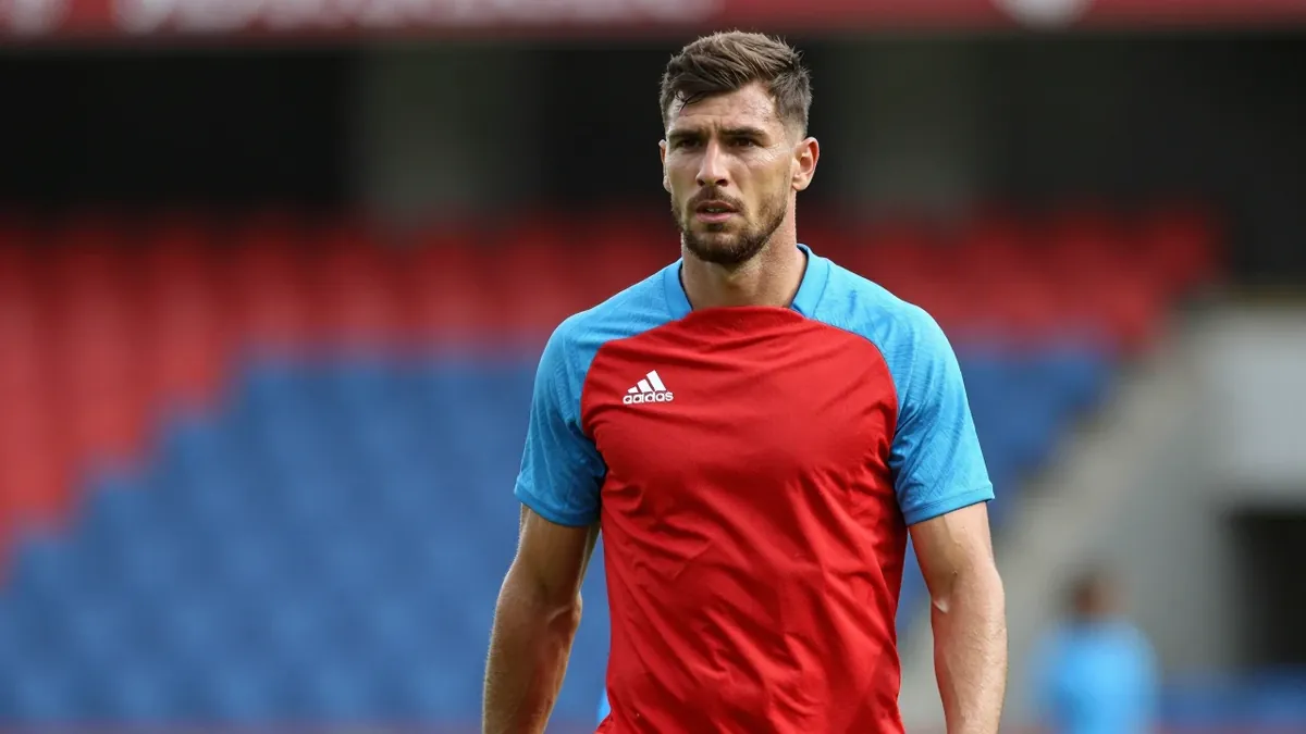 Salford City sign Brendan Wiredu from Plymouth Argyle